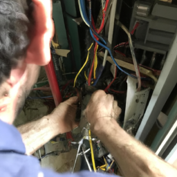 Installation de câblage électrique pour réseau informatique Saint-Gaudens